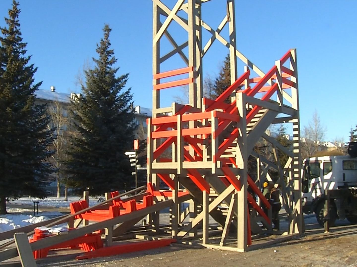 Фск горка копейск. Бажовские горки Копейск. Копейск центр. Сказочная деревня горка Копейск.