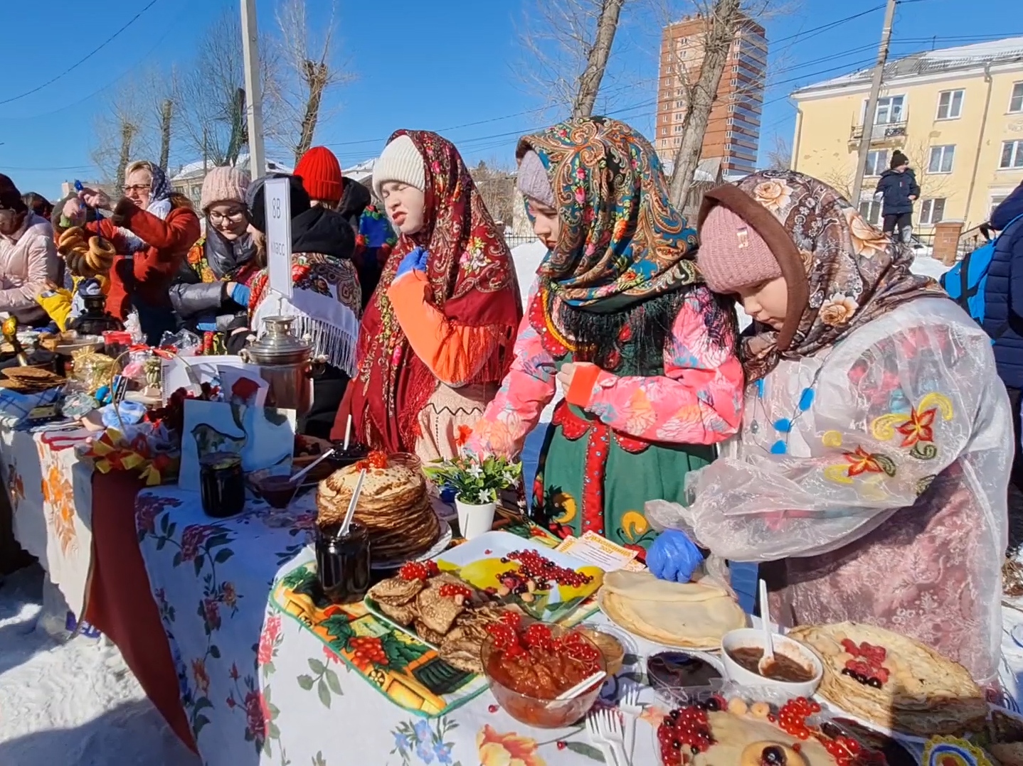 Праздничный концерт масленица. Масленица концерт. Масленица в Копейске. Масленица в деревне. Масленица на Урале.