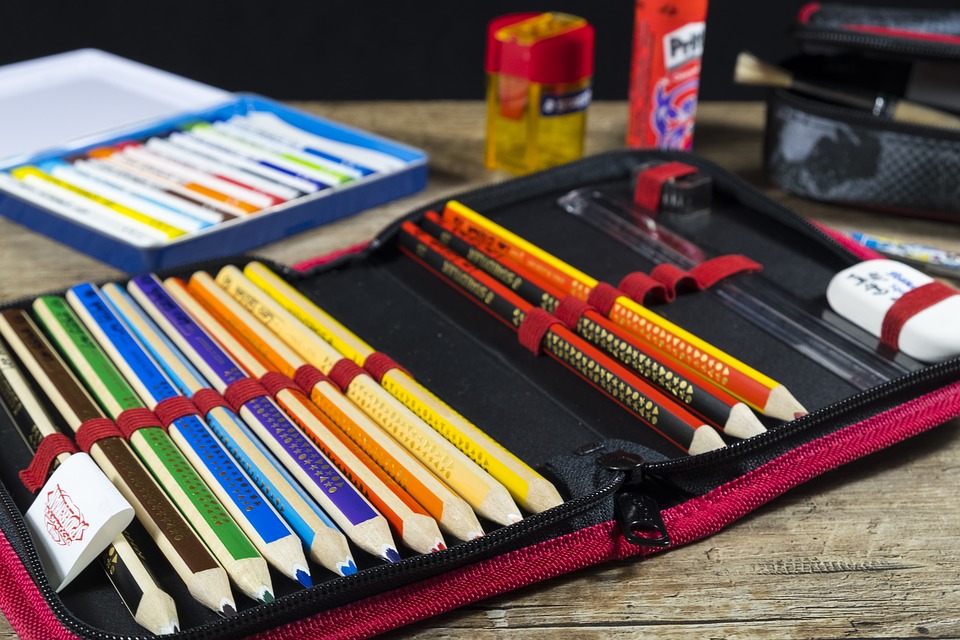 back-to-school-2737002_960_720.jpg