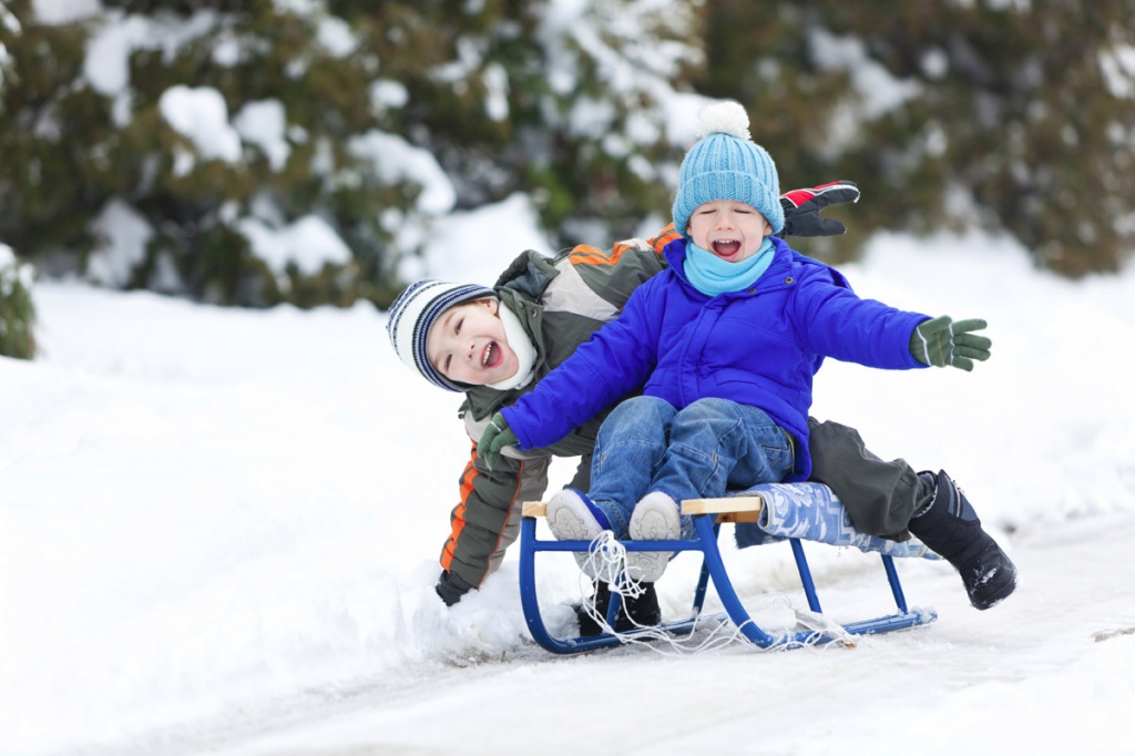 deti-na-sankah.jpg deti-na-sankah.jpg